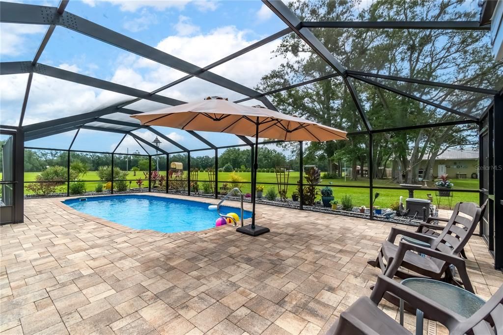 For Sale: $1,199,000 (4 beds, 3 baths, 2700 Square Feet)