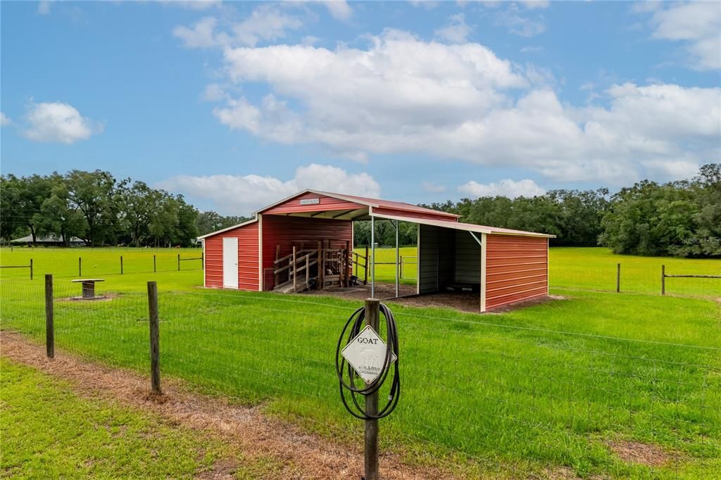 For Sale: $1,199,000 (4 beds, 3 baths, 2700 Square Feet)