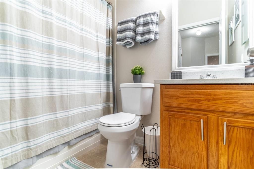 For Sale: $299,500 (3 beds, 2 baths, 1427 Square Feet)