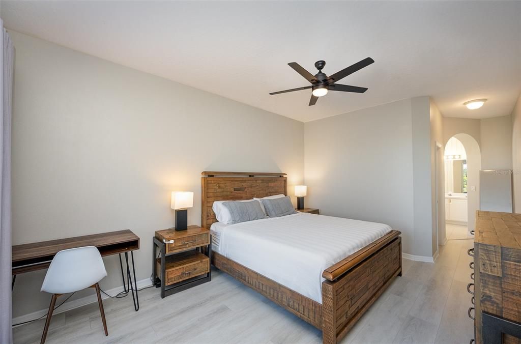 For Rent: $3,200 (3 beds, 2 baths, 1701 Square Feet)