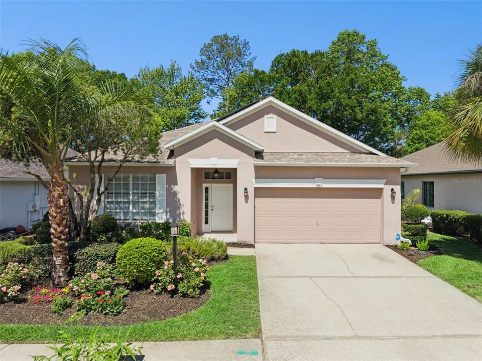 For Sale: $425,000 (3 beds, 2 baths, 2060 Square Feet)