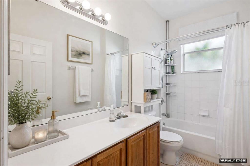 For Sale: $425,000 (3 beds, 2 baths, 2060 Square Feet)