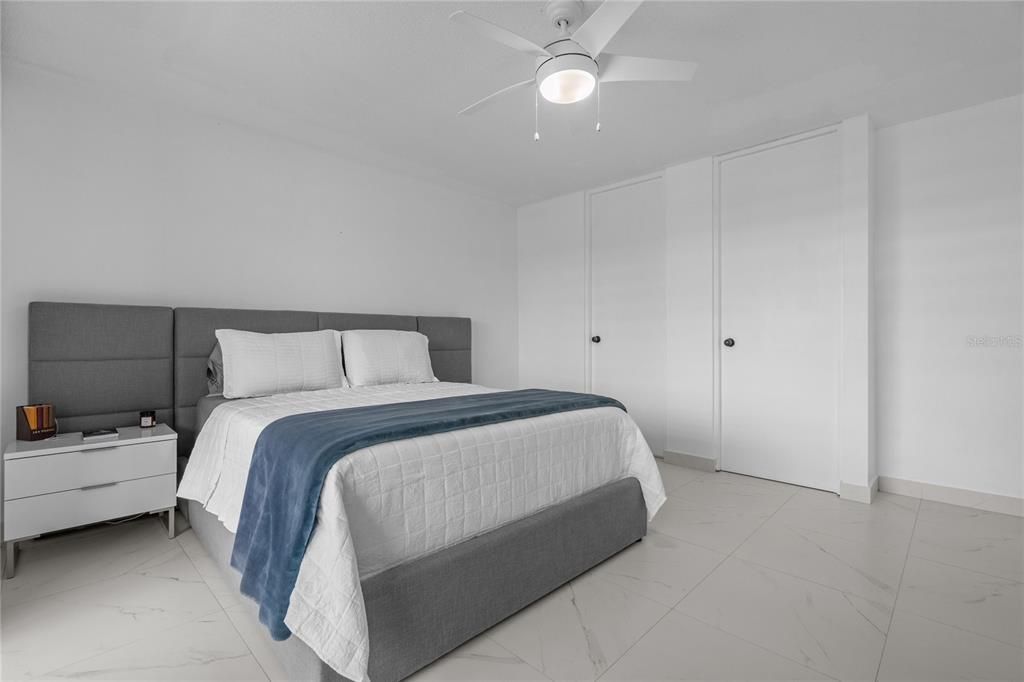 For Sale: $475,000 (2 beds, 2 baths, 1759 Square Feet)