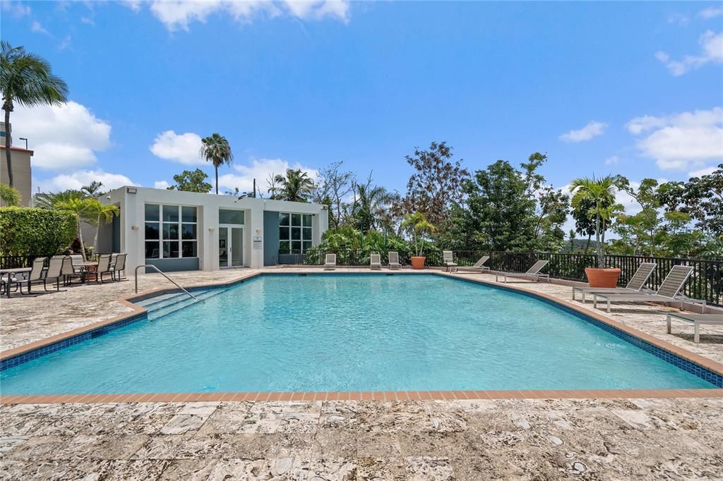 For Sale: $475,000 (2 beds, 2 baths, 1759 Square Feet)