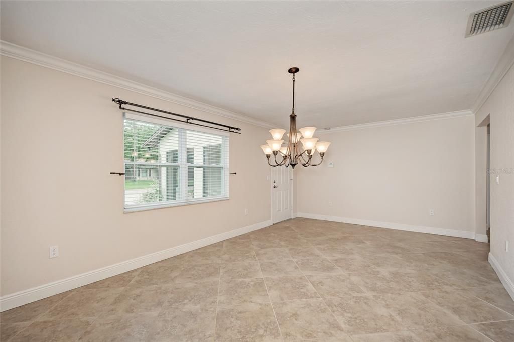 В аренду: $2,775 (4 спален, 3 ванн, 1860 Квадратных фут)