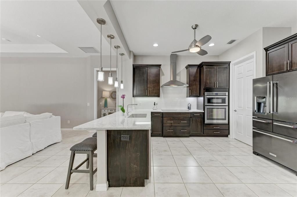 For Sale: $857,000 (4 beds, 3 baths, 2978 Square Feet)