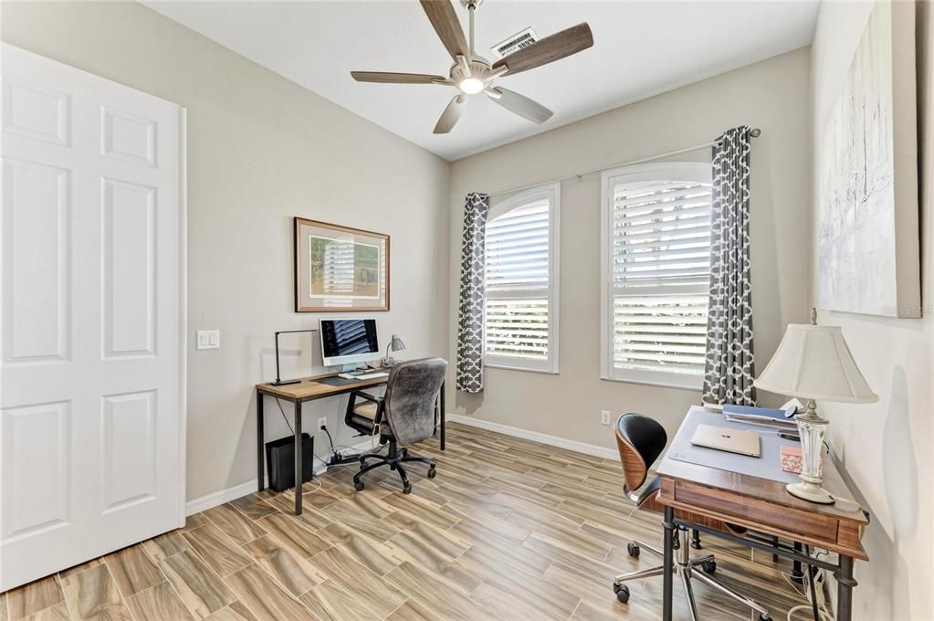 For Sale: $857,000 (4 beds, 3 baths, 2978 Square Feet)