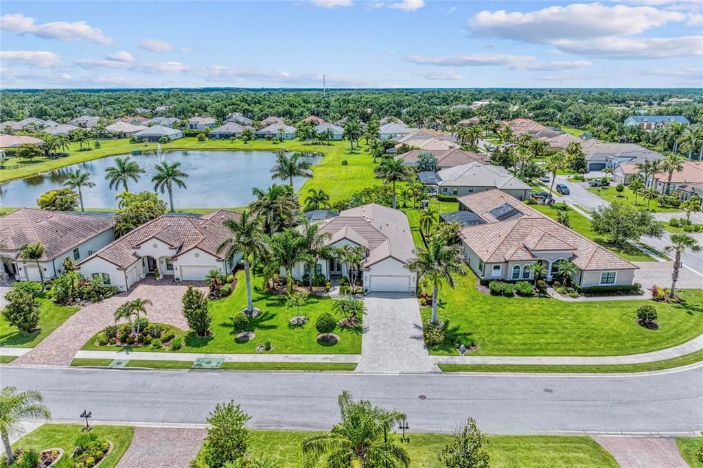 For Sale: $857,000 (4 beds, 3 baths, 2978 Square Feet)