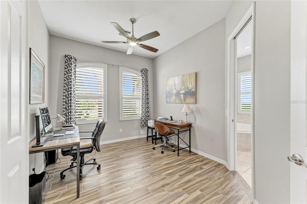 For Sale: $857,000 (4 beds, 3 baths, 2978 Square Feet)