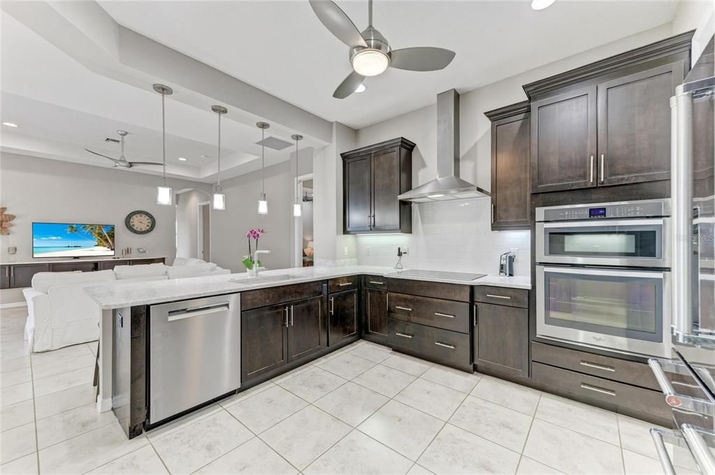 For Sale: $857,000 (4 beds, 3 baths, 2978 Square Feet)