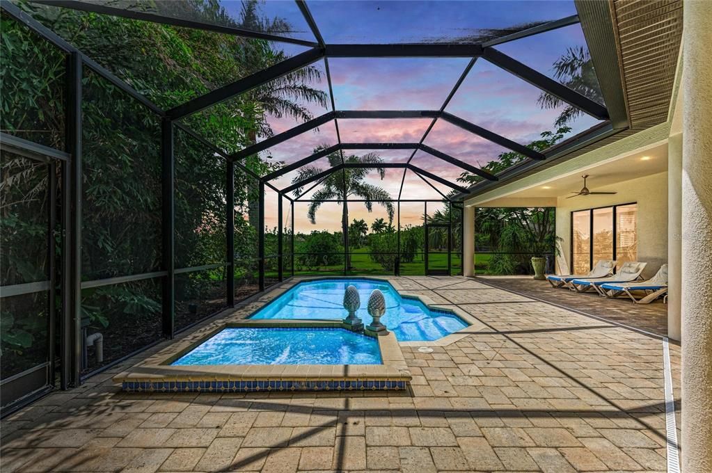 For Sale: $857,000 (4 beds, 3 baths, 2978 Square Feet)