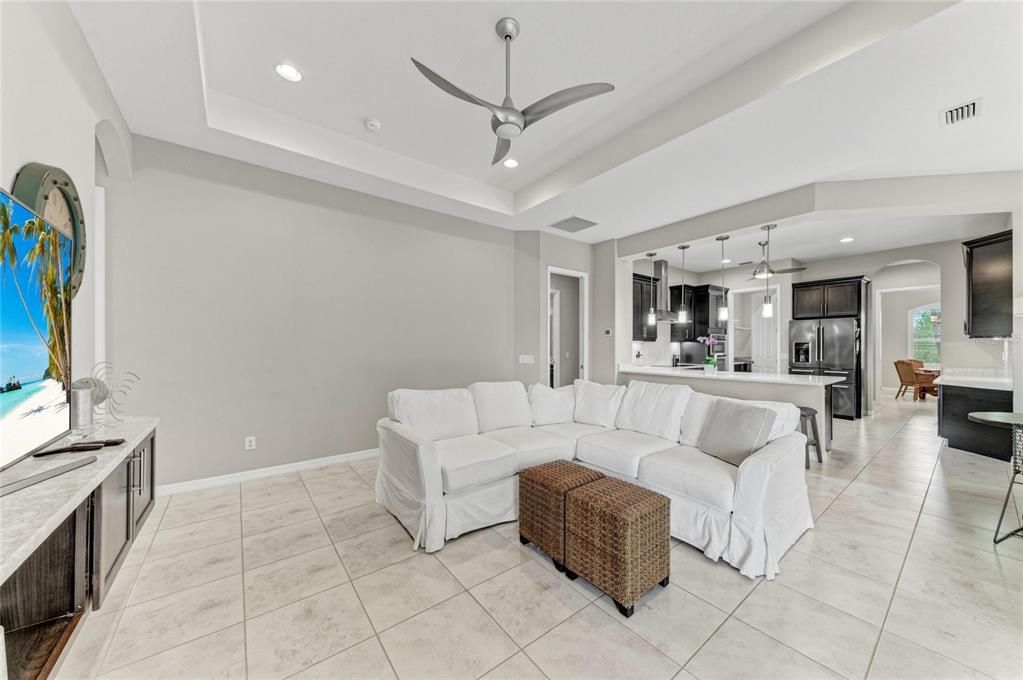 For Sale: $857,000 (4 beds, 3 baths, 2978 Square Feet)