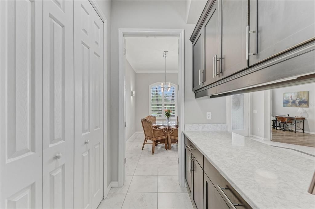For Sale: $857,000 (4 beds, 3 baths, 2978 Square Feet)