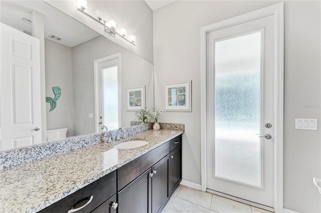 For Sale: $857,000 (4 beds, 3 baths, 2978 Square Feet)