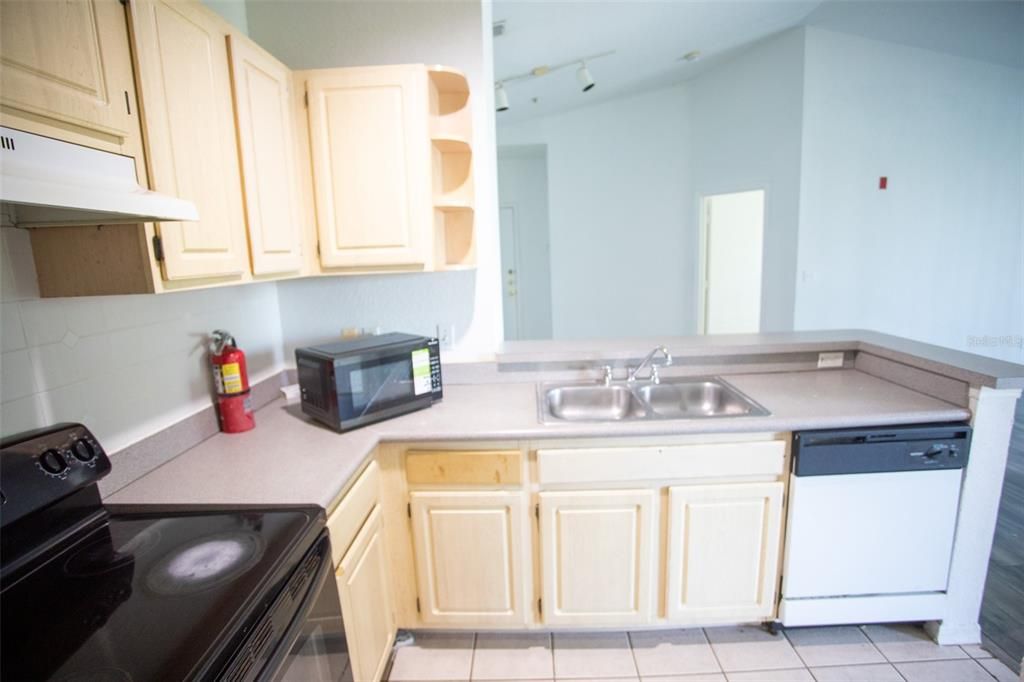 В аренду: $1,500 (2 спален, 2 ванн, 1048 Квадратных фут)