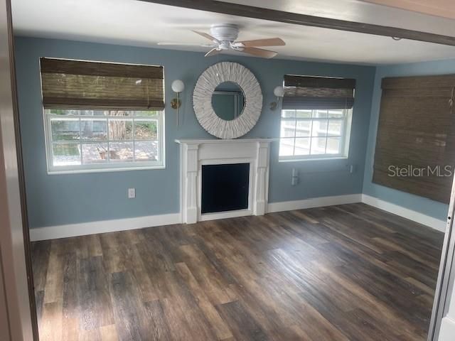 For Sale: $549,000 (2 beds, 2 baths, 1286 Square Feet)