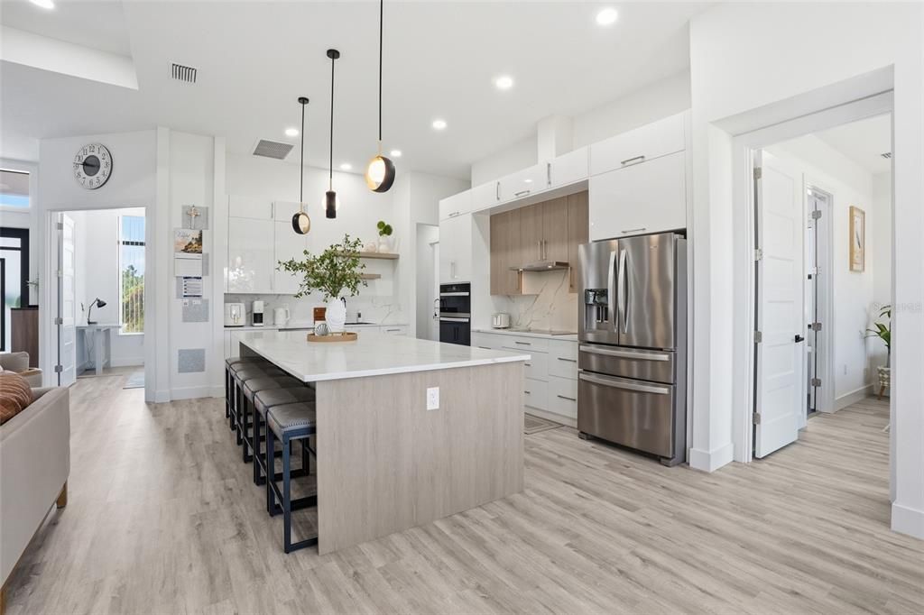 For Sale: $475,000 (3 beds, 2 baths, 2021 Square Feet)