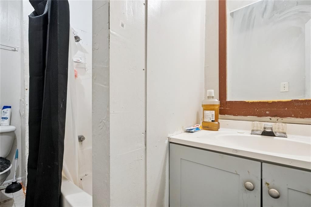 En Venta: $350,000 (5 camas, 0 baños, 1500 Pies cuadrados)