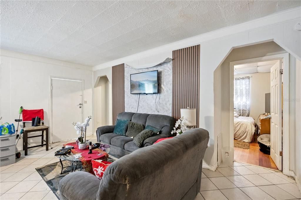 En Venta: $350,000 (5 camas, 0 baños, 1500 Pies cuadrados)