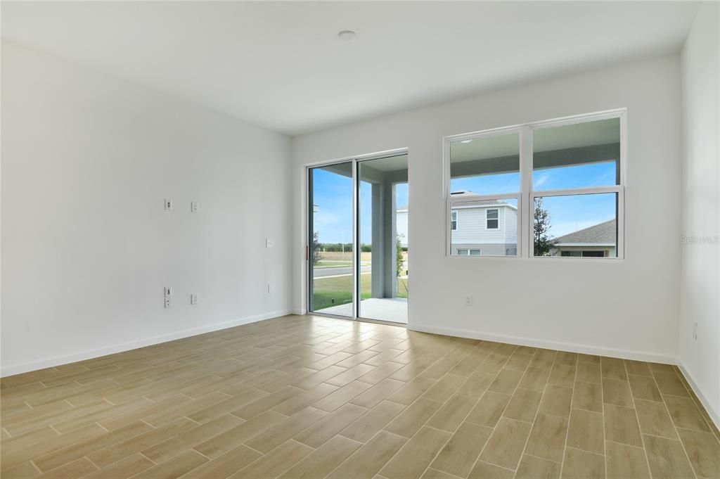 For Sale: $342,244 (4 beds, 2 baths, 2132 Square Feet)
