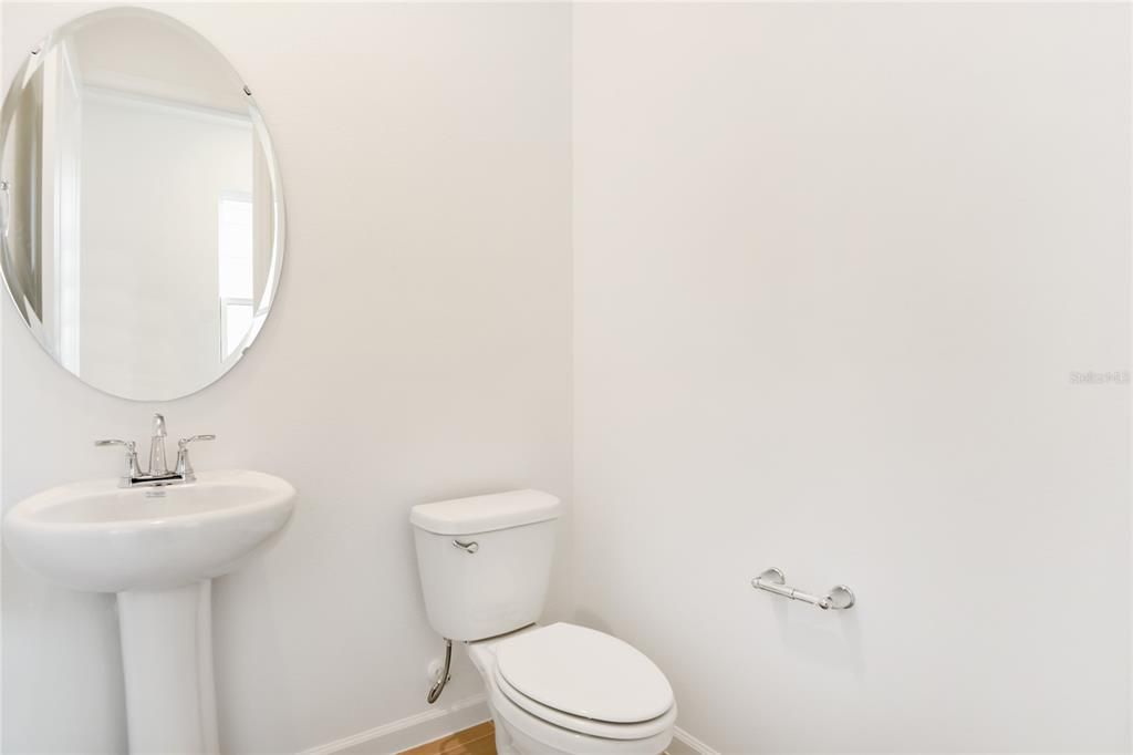 For Sale: $342,244 (4 beds, 2 baths, 2132 Square Feet)