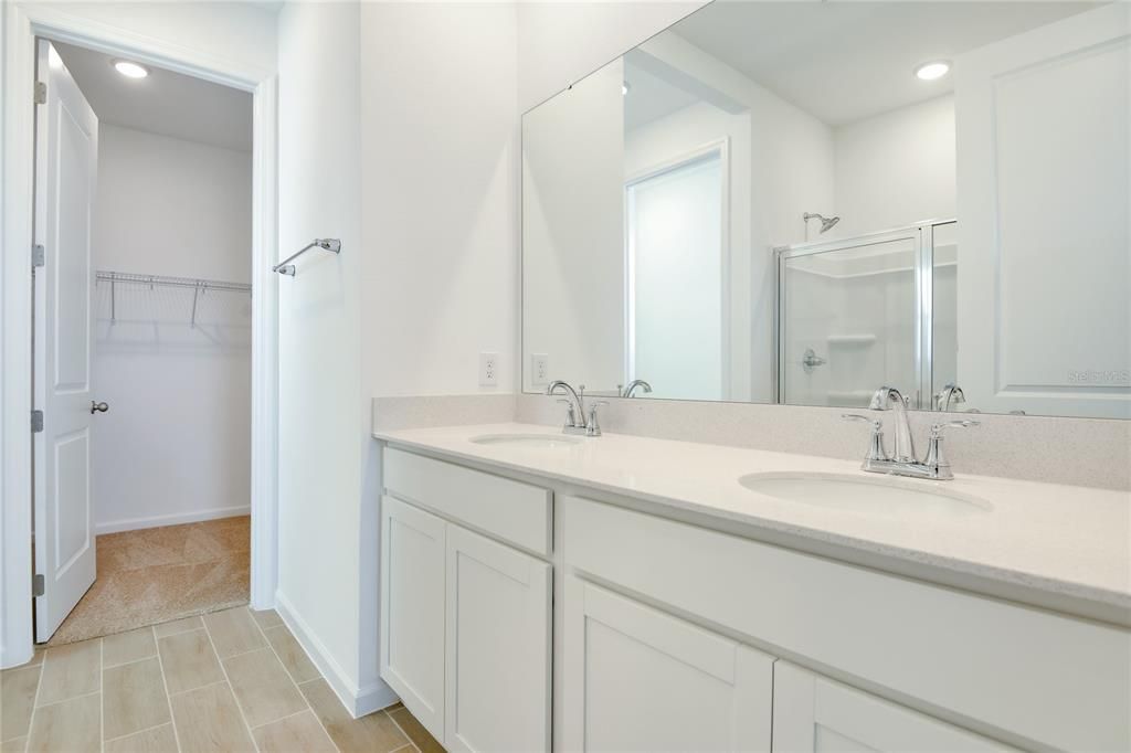 For Sale: $342,244 (4 beds, 2 baths, 2132 Square Feet)