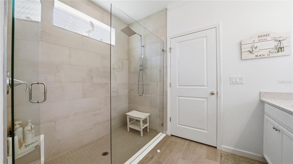 For Sale: $499,000 (4 beds, 3 baths, 2265 Square Feet)