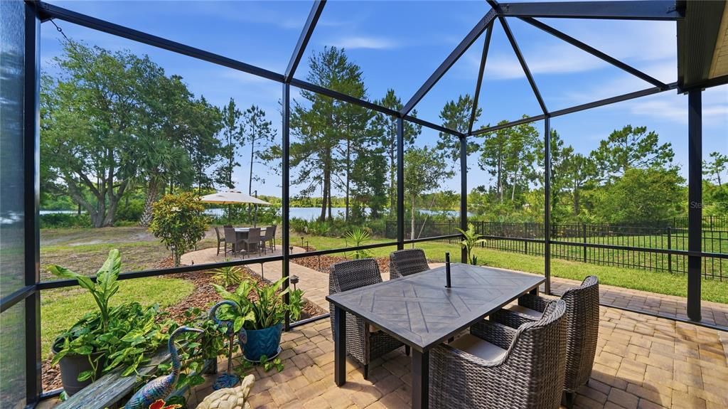 For Sale: $499,000 (4 beds, 3 baths, 2265 Square Feet)