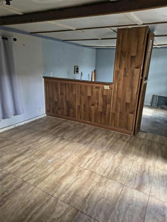 For Sale: $89,000 (2 beds, 1 baths, 600 Square Feet)