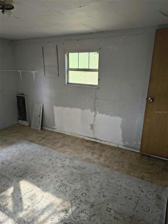 For Sale: $89,000 (2 beds, 1 baths, 600 Square Feet)