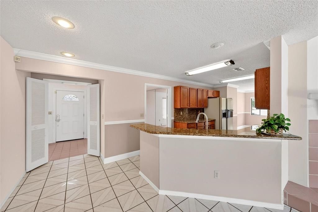 For Sale: $402,900 (3 beds, 2 baths, 1893 Square Feet)