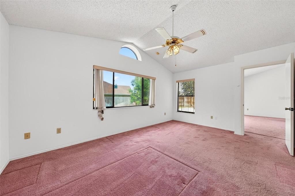 For Sale: $402,900 (3 beds, 2 baths, 1893 Square Feet)