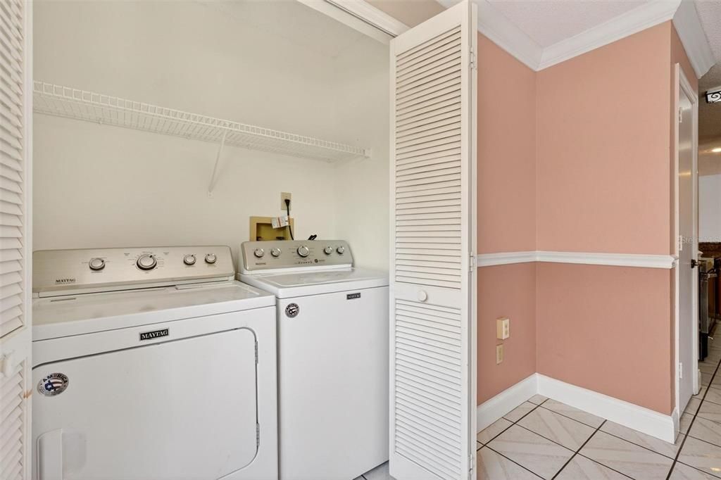 For Sale: $402,900 (3 beds, 2 baths, 1893 Square Feet)