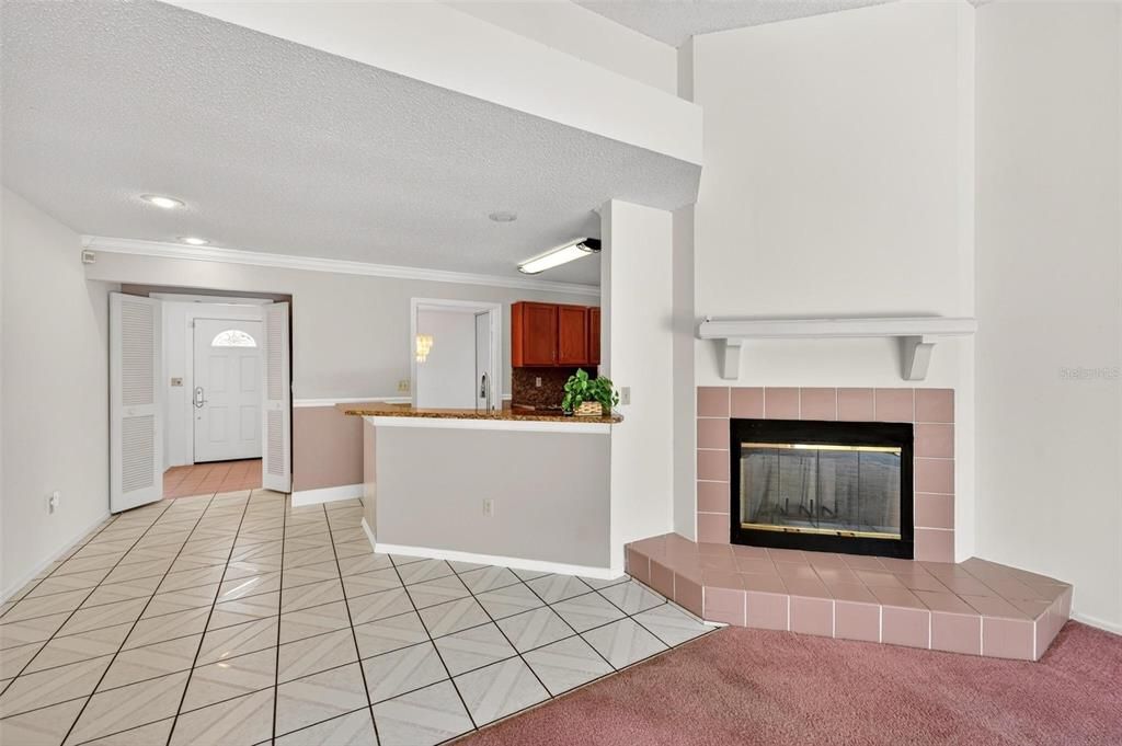 For Sale: $402,900 (3 beds, 2 baths, 1893 Square Feet)