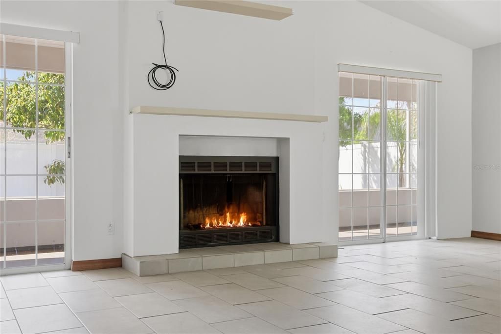 For Sale: $319,997 (3 beds, 2 baths, 1699 Square Feet)