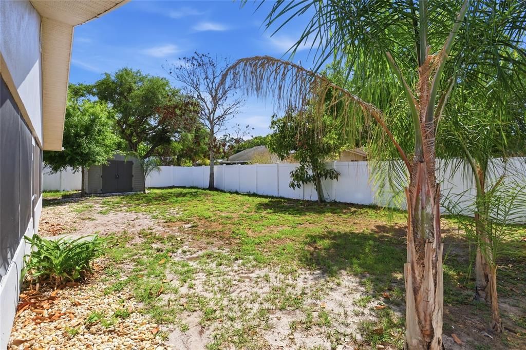 For Sale: $319,997 (3 beds, 2 baths, 1699 Square Feet)