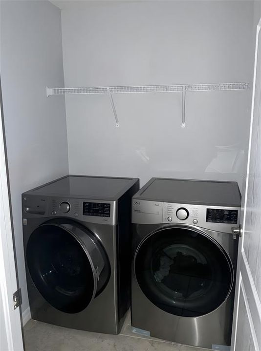 For Rent: $2,700 (2 beds, 2 baths, 1264 Square Feet)