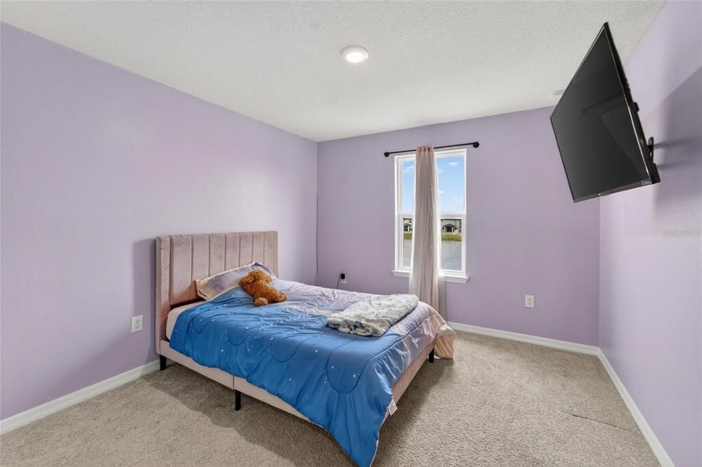 For Sale: $500,000 (5 beds, 3 baths, 2968 Square Feet)