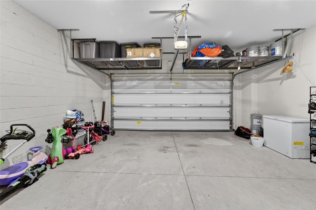For Sale: $500,000 (5 beds, 3 baths, 2968 Square Feet)