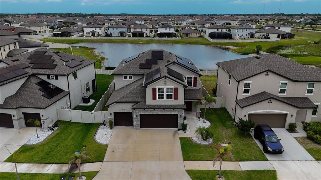 For Sale: $500,000 (5 beds, 3 baths, 2968 Square Feet)