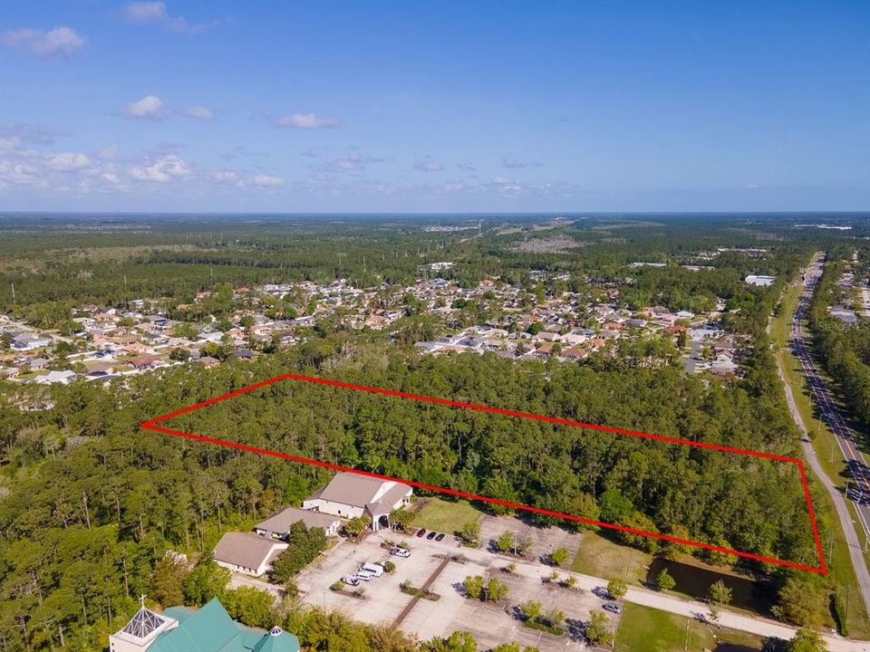 For Sale: $1,900,000 (8.80 acres)