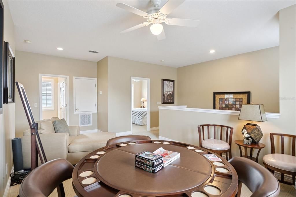 For Sale: $1,550,000 (5 beds, 4 baths, 3600 Square Feet)
