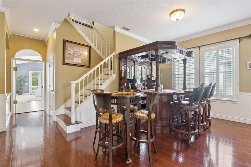 For Sale: $1,550,000 (5 beds, 4 baths, 3600 Square Feet)