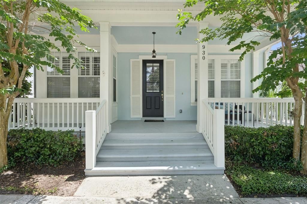 For Sale: $1,550,000 (5 beds, 4 baths, 3600 Square Feet)
