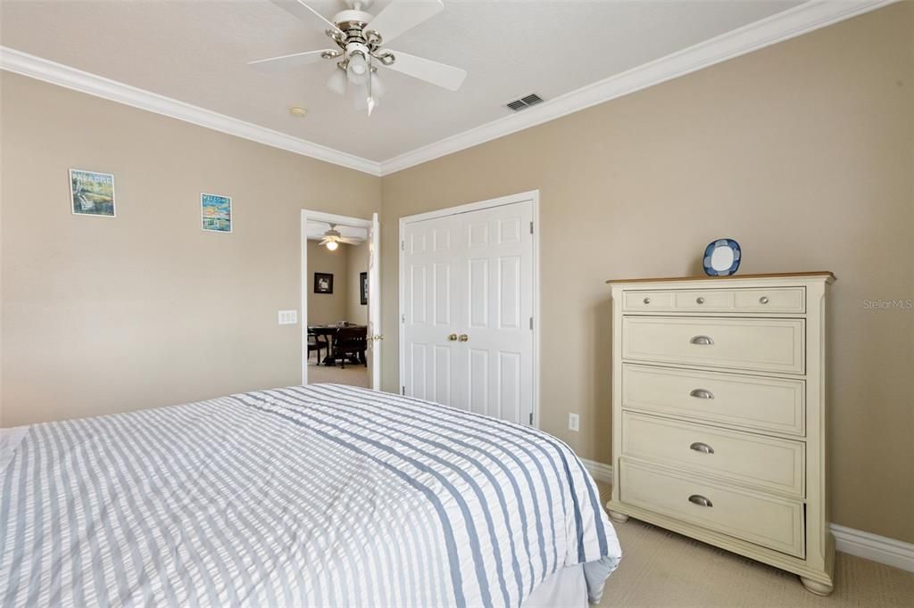 For Sale: $1,550,000 (5 beds, 4 baths, 3600 Square Feet)