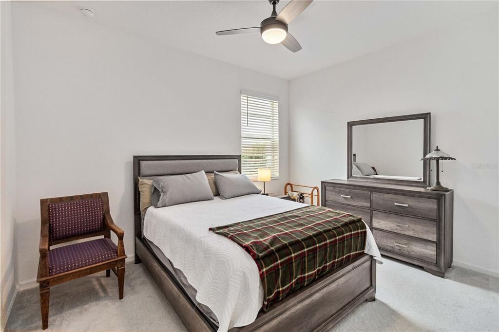For Sale: $360,000 (3 beds, 2 baths, 1983 Square Feet)