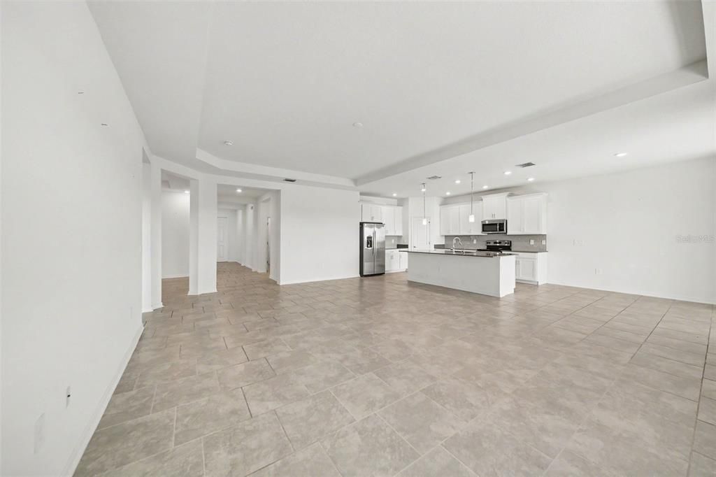 На продажу: $535,000 (3 спален, 2 ванн, 2431 Квадратных фут)