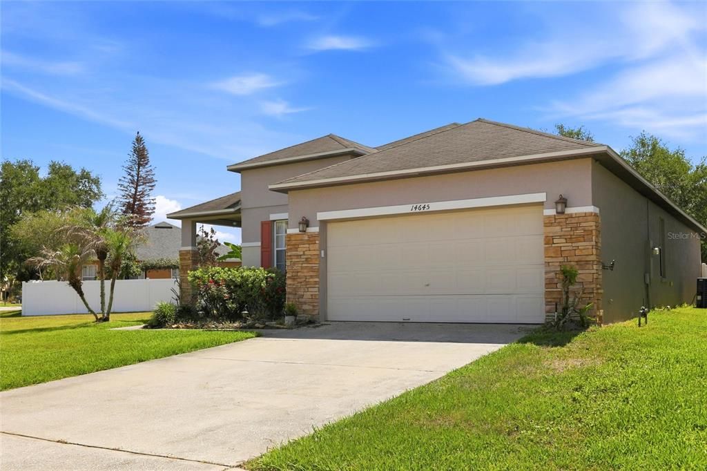 Active With Contract: $455,000 (3 beds, 2 baths, 1703 Square Feet)