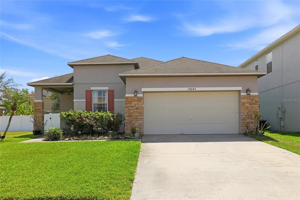 Active With Contract: $455,000 (3 beds, 2 baths, 1703 Square Feet)
