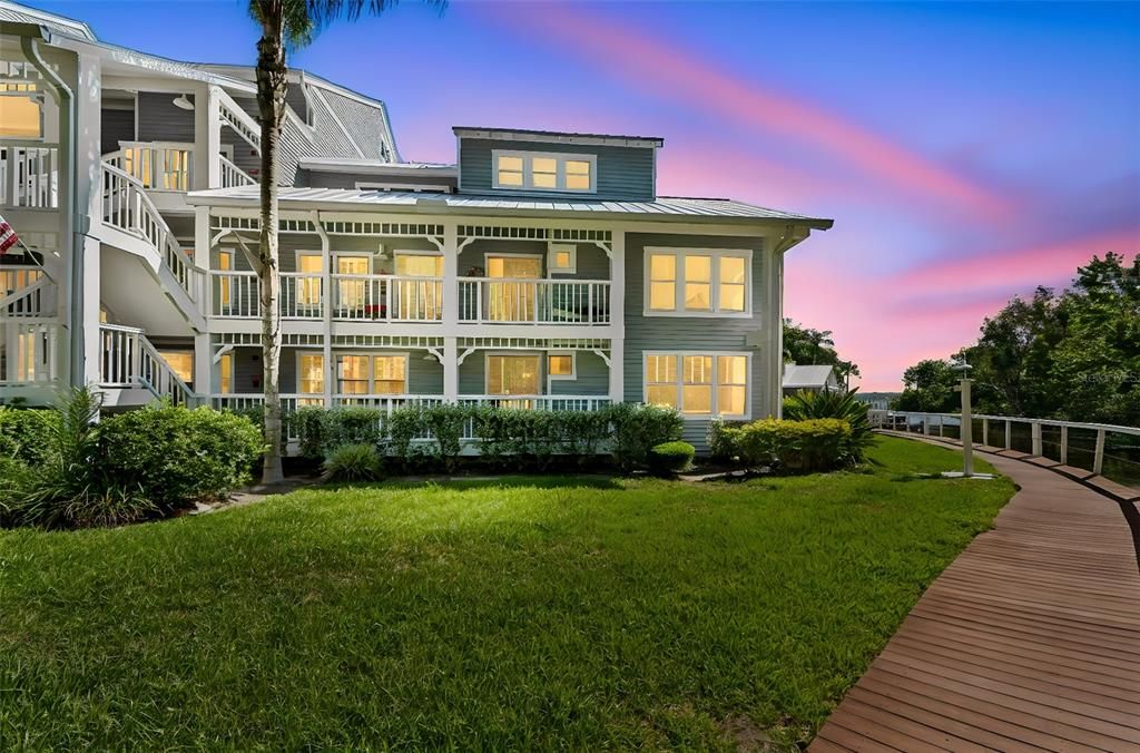 На продажу: $320,000 (3 спален, 2 ванн, 1870 Квадратных фут)
